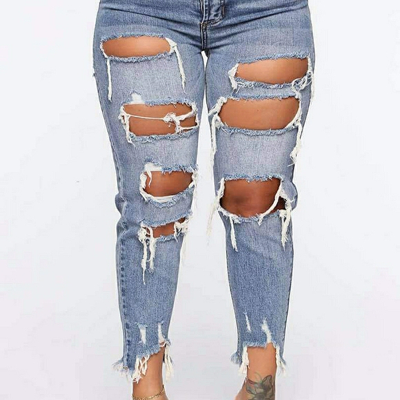 Fashion Nova Denim - Fashion Nova "Forget About Me Mom" jeans